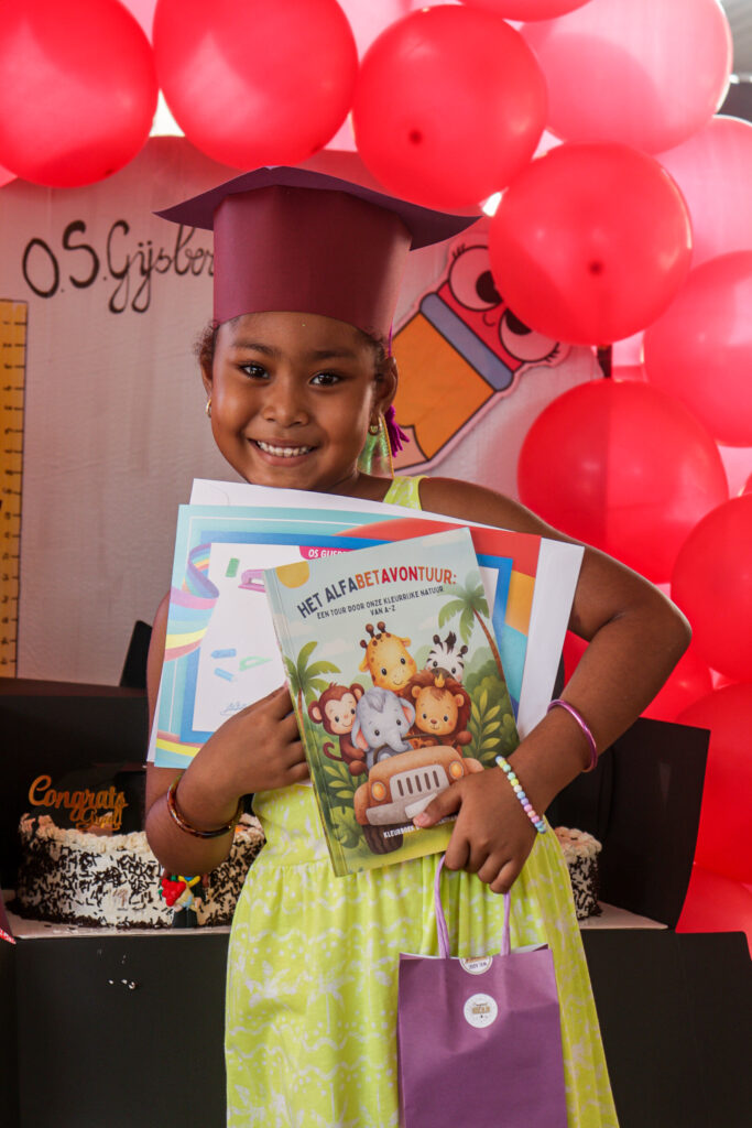 ze kan "kleurend leren in de vakantie"